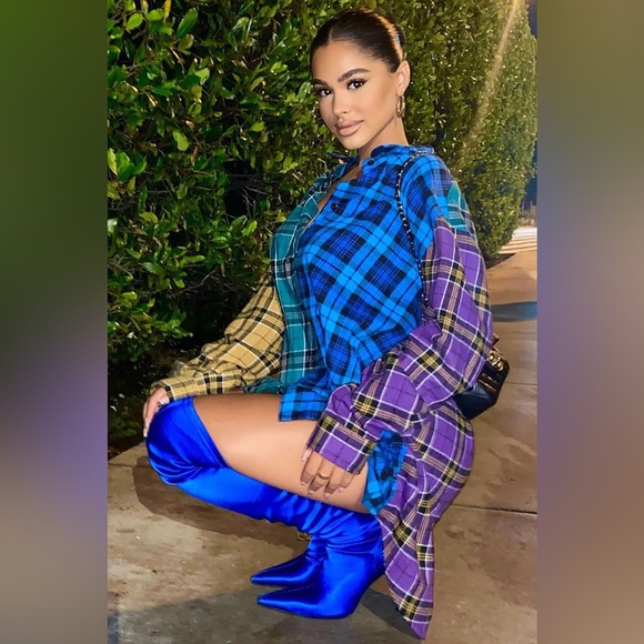 FashionNova “Everyday We Plaid” Shirt - Picture 3 of 3